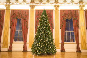 Christmas Family Tour @ State Apartments